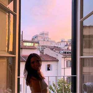 Meet your Posher, Angela